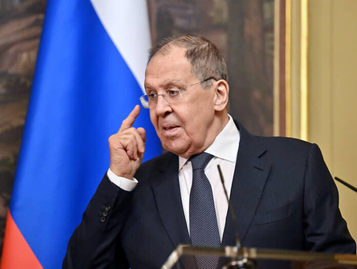KMO_204683_00059_1_t222_124637 Lavrov accused the EU of