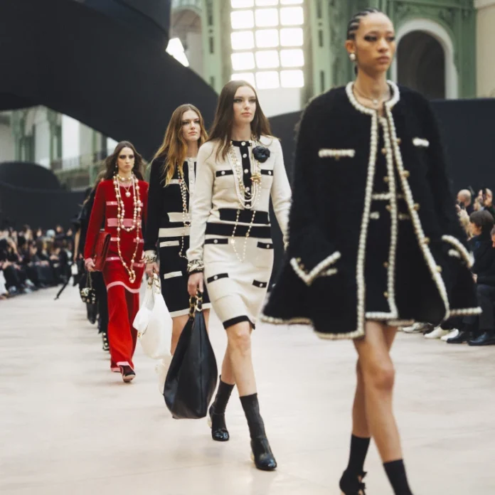 Chanel мода Мода осінь-зима — 2025/26