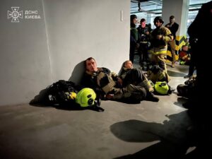 THE AFTERMATH OF THE ATTACK IN KYIV ON 28 SEPTEMBER: INFRASTRUCTURE DAMAGED AND 4 INJURED photo 2025 09 28 09 00 57