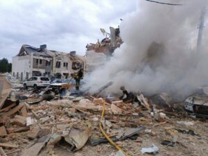 THE AFTERMATH OF THE ATTACK IN KYIV ON 28 SEPTEMBER: INFRASTRUCTURE DAMAGED AND 2 PEOPLE INJURED photo 2025 09 28 09 24 58