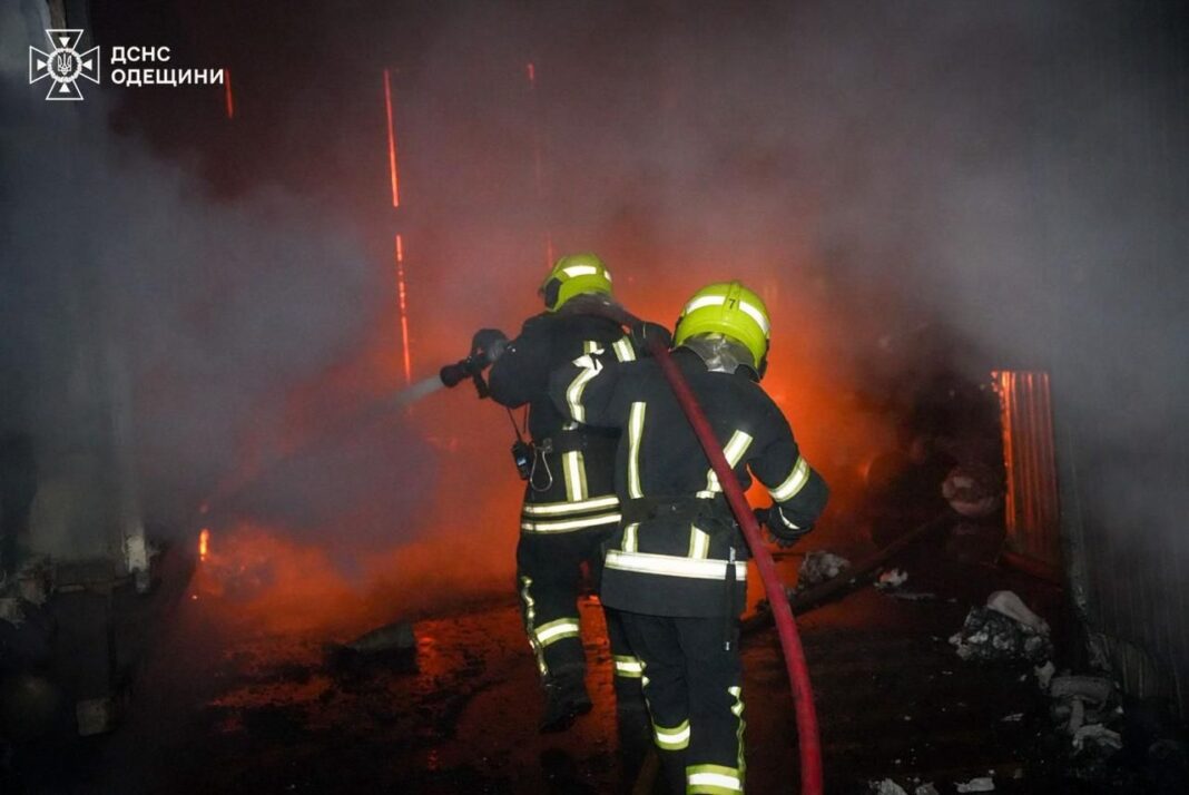 Наслідки удару по критичній інфраструктурі в Подільську