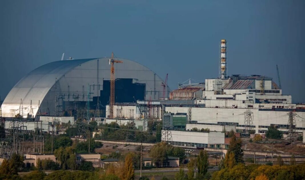 153274-1_large Chernobyl NPP without power