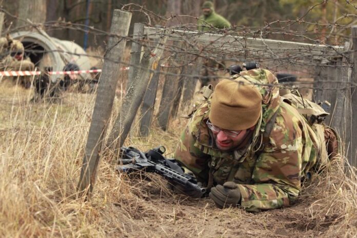 2022_12_08_91728af823089bb8 Польські цивільні на військових навчаннях