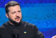 Зеленський пояснив, чому Польща говорить про війну ще на 2–3 роки Президент Володимир Зеленський відповідає на питання журналістів у Києві.