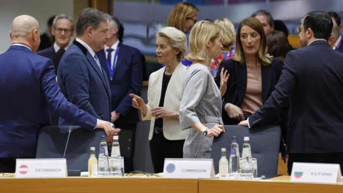 4c5bb532e62b1dcbb06195fe387e9d48539e5341 Європейські лідери обговорюють політику щодо України під час саміту в Брюсселі