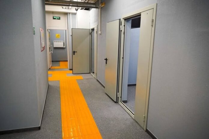 515940463_1024626329659106_2040655642879804156_n Сучасне протирадіаційне укриття, збудоване в Києві на Оболоні