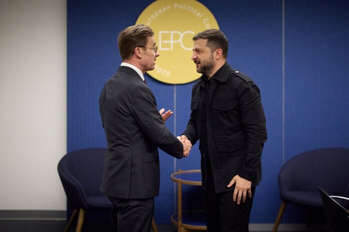 63b7fb908ade62a72b5b6ef03bf242f2_1759412512_extra_large Зеленський і Крістерссон у Лінчепінгу