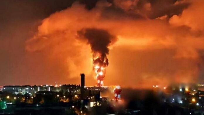 65e62e18709fe795 Вибухи та пожежа на нафтобазі у Феодосії