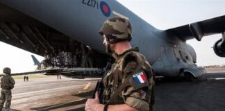 Французькі солдати на військових навчаннях