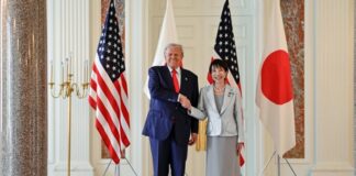Президент США Дональд Трамп і прем’єрка Японії Санае Такаїчі