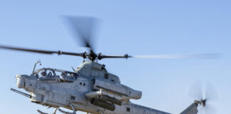 Американський бойовий вертоліт AH-1Z Viper