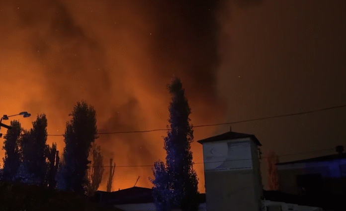Screenshot_3 Падіння уламків дрона в Подільському районі Києва.