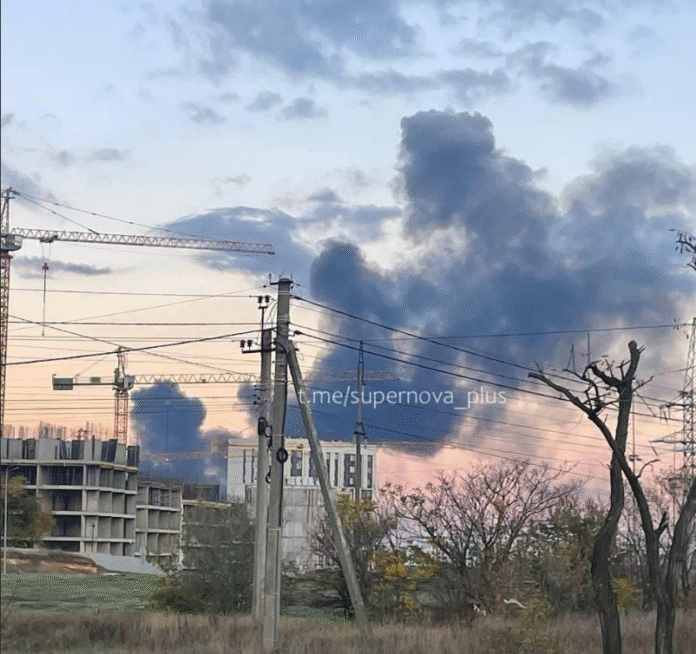 Screenshot_3 Пожежа на ГРЕС у Сімферополі та нафтобазі ATAN в Криму