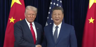 Президент США Дональд Трамп і лідер Китаю Сі Цзіньпін під час переговорів у Пусані