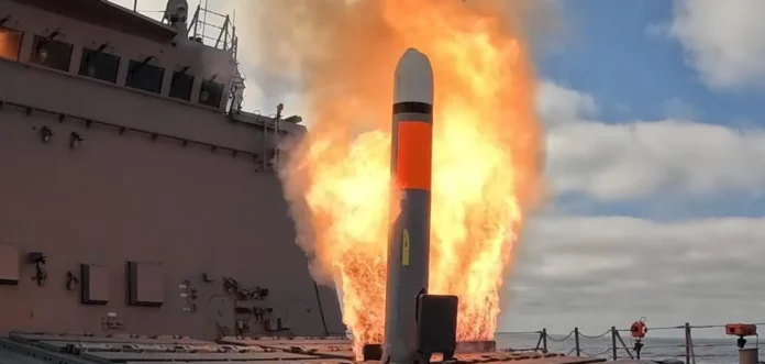 f4c2572f4d202ce0 Запуск крилатої ракети Tomahawk