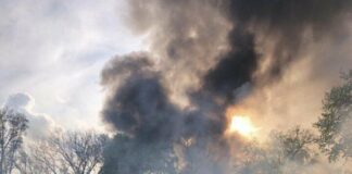 Пожежа у Чернігові після російської атаки