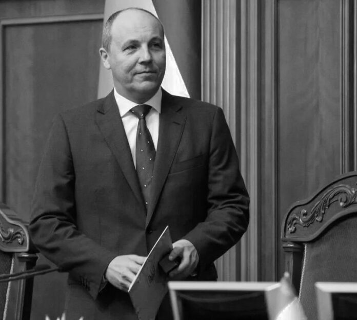 photo_2025-10-01_13-50-54 Парубію присвоєно звання Героя України