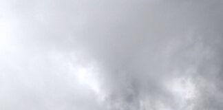 Fire at the Kstovo refinery in the Nizhny Novgorod region after a drone attack.