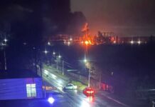 БПЛА атакували енергетичні об’єкти у глибині росії Пожежа після удару дронів по енергетичному об’єкту у Росії