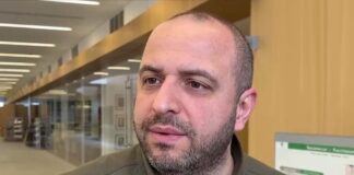 Рустем Умєров під час дипломатичних консультацій