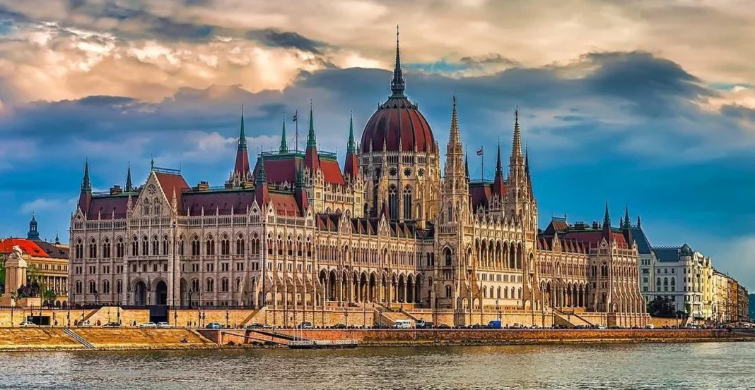 Будинок парламенту угорщини