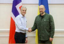 Прем’єр-міністри Денис Шмигаль і Йонас Гар Сандвік під час зустрічі в Осло