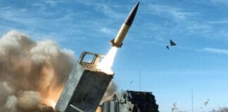 Запуск ракети ATACMS