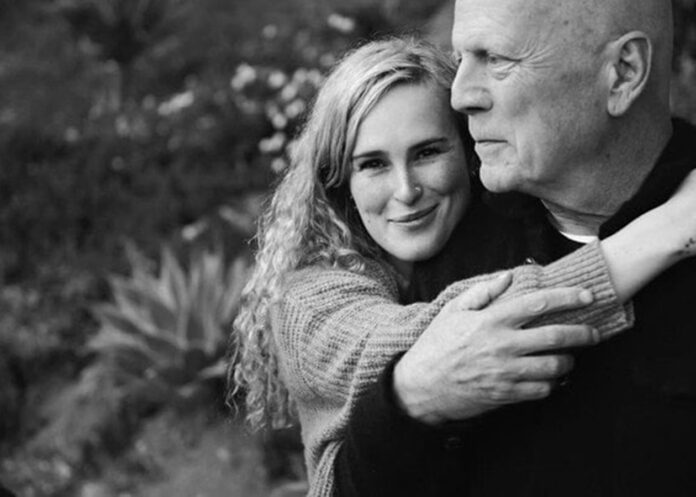 Румер Вілліс розповідає про стан свого батька Брюса Вілліса