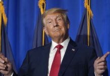 Трамп пообіцяв усім американцям бонус у $2 000 Дональд Трамп під час виступу у Вашингтоні, де оголосив про програму «тарифної дивіденди»