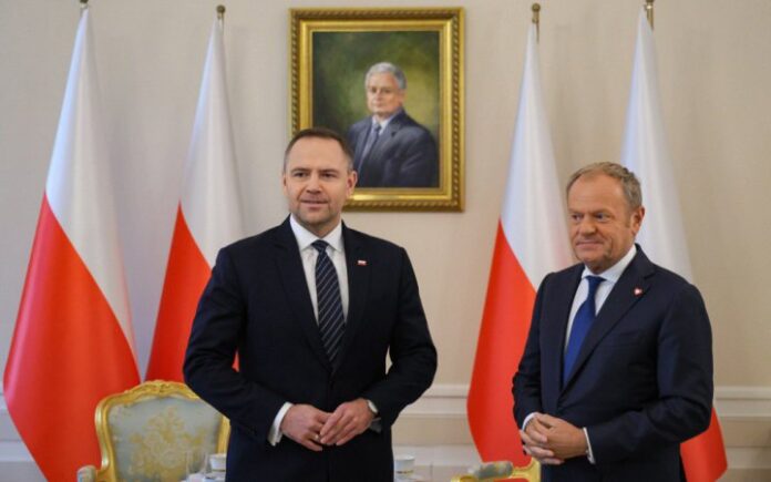 689e653632ec3 Президент Польщі Марек Навроцький і прем’єр Дональд Туск