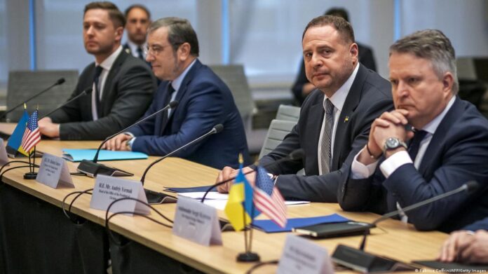 Засідання у Женеві щодо оновленого проєкту мирного плану