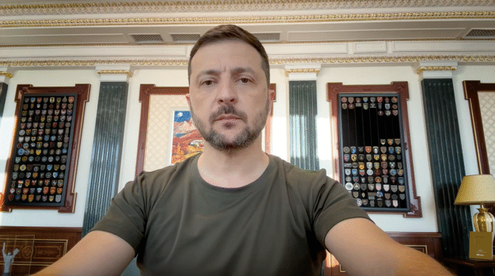 Президент Володимир Зеленський під час звернення