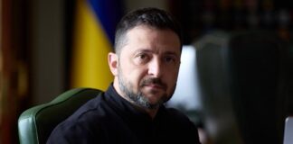 Президент Зеленський під час звернення щодо складних рішень