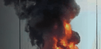 Вибухи та пожежі після удару ССО по нафтобазі в окупованому Криму