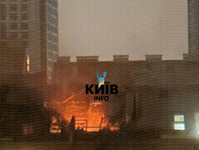 Screenshot_1 UAV hit site in Kyiv, nighttime smoke