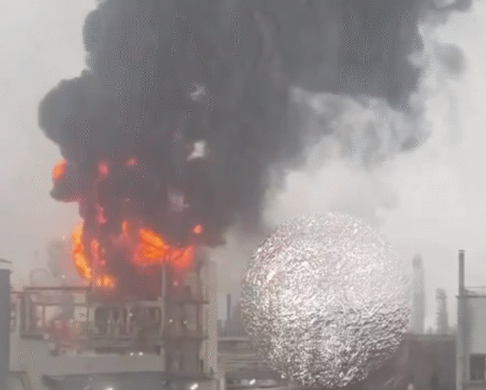 Пожар на Нижнекамськнефтехим