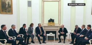 Viktor Orban at a meeting with Putin in Moscow