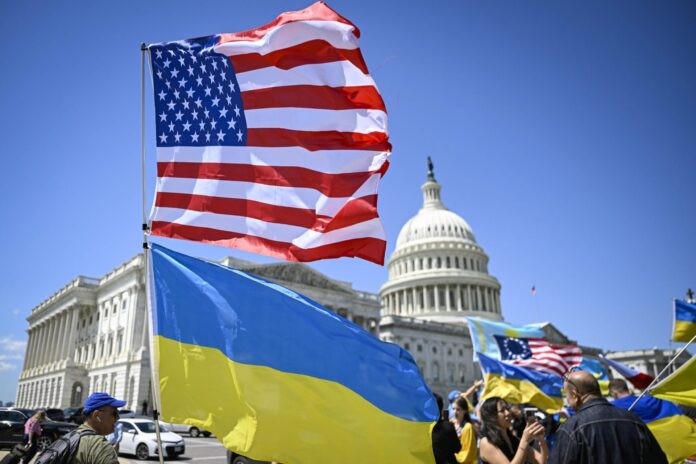 Депортація українців з США