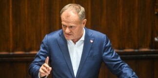 Прем’єр Польщі Дональд Туск під час виступу