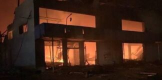 Пожежа після ракетного удару по складу з продукцією Flint і «Біг Боб» на Дніпропетровщині