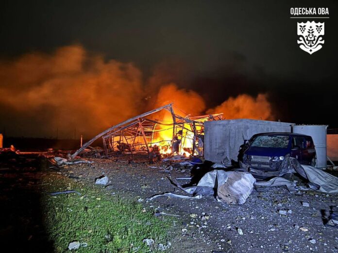 photo_2025-11-07_08-33-20 Consequences of a nighttime drone attack on energy facilities in Odesa region