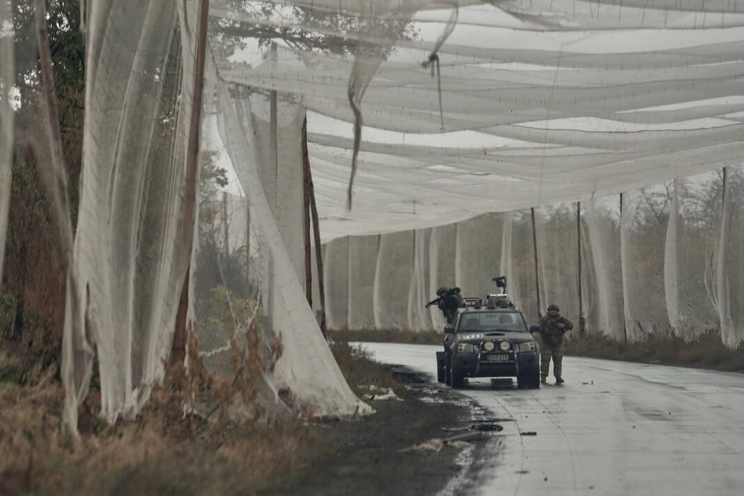 Французькі рибалки передають старі сіті для виготовлення антидронових сіток