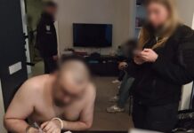 Затримано підозрюваного у привласненні понад 5,8 млрд грн паливно-енергетичного підприємства Правоохоронці під час огляду документів і матеріалів у справі про розкрадання активів нафтопідприємства