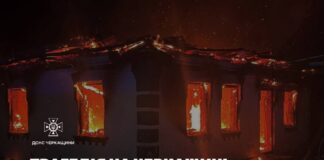 Рятувальники на місці трагедії в Уманському районі Черкащини