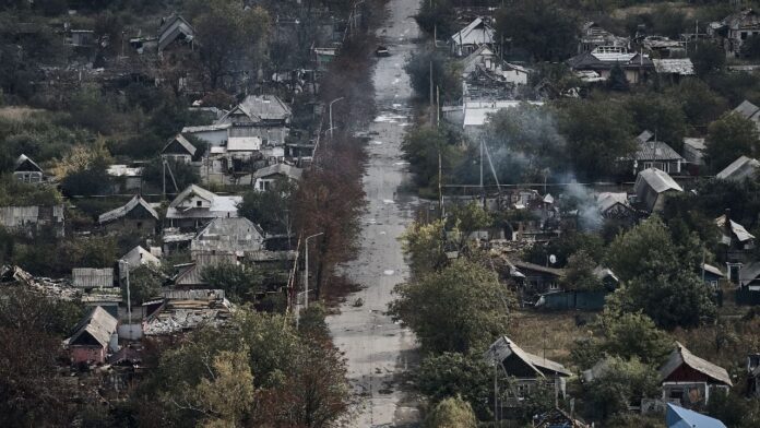 Руйнування в прифронтовому місті Покровськ після російських ударів