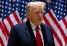 Президент США Дональд Трамп під час виступу у Вашингтоні заявляє про новий план завершення війни в Україні