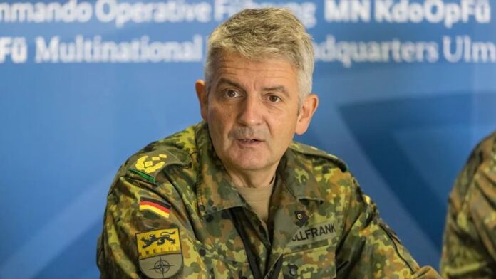 zolfrank-general-22-10-25 Генерал Олександр Зольфранк під час брифінгу про загрозу для НАТО