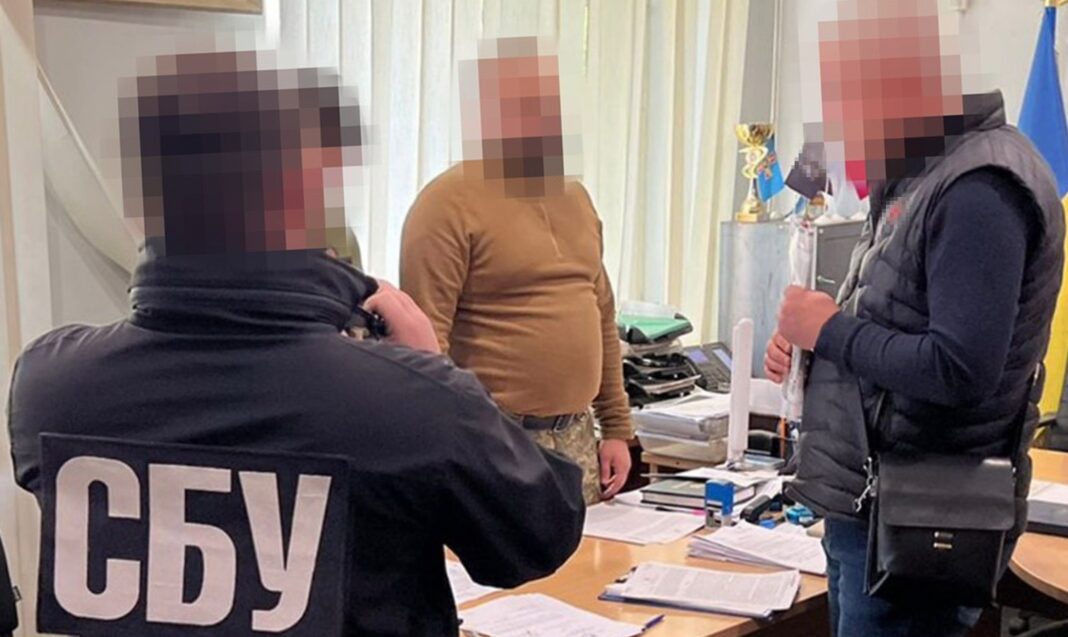 СБУ ТЦК СБУ проводить обшуки у територіальних центрах комплектування Закарпатської області