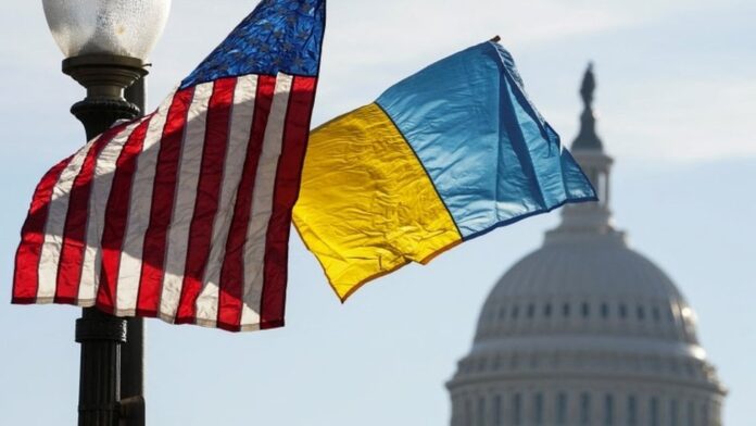 _128094979_mediaitem128094978 Прапори США та України на тлі військового обладнання