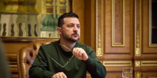 Президент Зеленський виступає із заявою щодо переговорів української делегації у США.